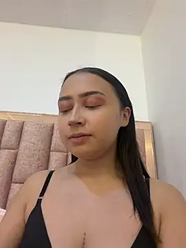 Snapshot of alana_taylor_bss chatting on 07-16-26, 02:06 alana taylor bss online show from 07-16-26, 02:06
