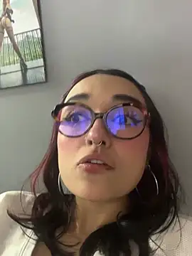 Snapshot of Start_xmoonx chatting on 07-22-26, 03:53 Start xmoonx online show from 07-22-26, 03:53