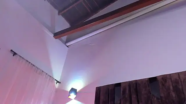 Justin WhiteJS online show from 06-11-26, 04:10