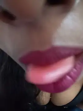 Sexy-Zeenat online show from 06-12-26, 06:23