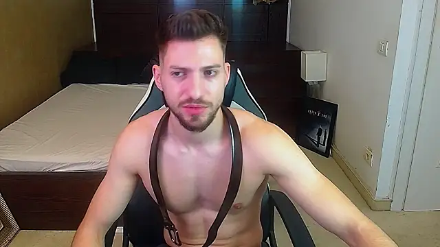 Snapshot of FelixRook chatting on 06-15-26, 04:47 FelixRook online show from 06-15-26, 04:47