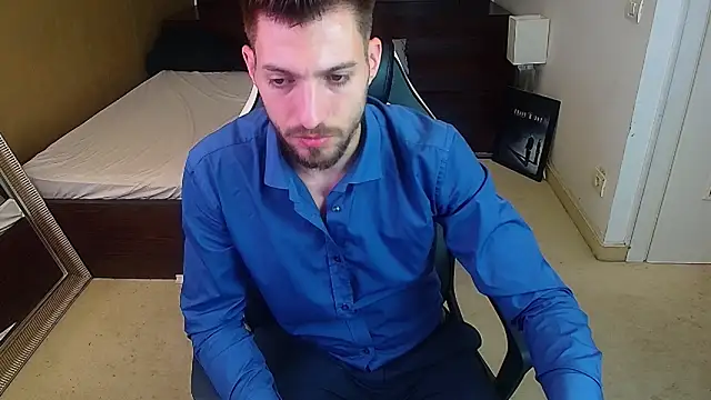 Snapshot of FelixRook chatting on 06-20-26, 04:26 FelixRook online show from 06-20-26, 04:26