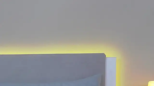 Snapshot of EmmaVesper chatting on 07-09-26, 11:03 EmmaVesper online show from 07-09-26, 11:03