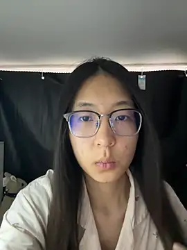 Snapshot of tianxin686 chatting on 06-03-26, 05:40 tianxin686 online show from 06-03-26, 05:40