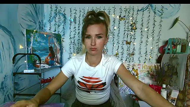 Snapshot of magic_life chatting on 07-18-26, 03:27 magic life online show from 07-18-26, 03:27