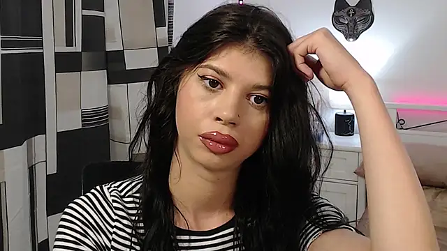 Student Zebra20 online show from 06-13-26, 01:58