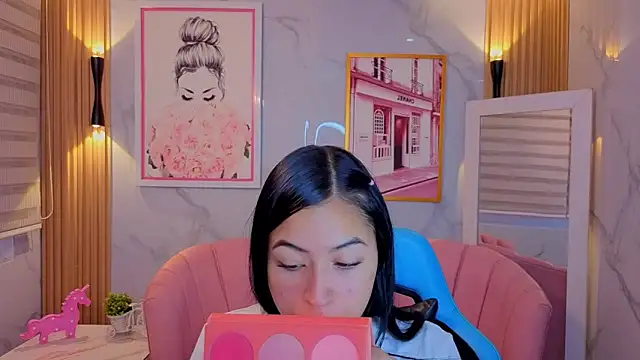 lia x a online show from 06-13-26, 12:58