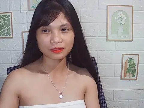 Snapshot of -Nancy-y chatting on 06-03-26, 03:39 -Nancy-y online show from 06-03-26, 03:39