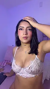 Nicolegh  online show from 06-07-26, 02:16
