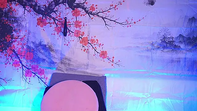 TiffanySander  online show from 06-18-26, 02:45