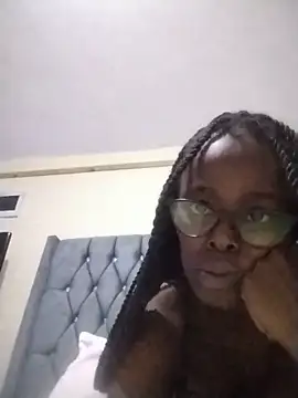 Snapshot of kendy_sexy chatting on 06-07-26, 06:28 kendy sexy online show from 06-07-26, 06:28