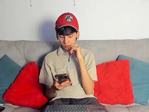 Snapshot of Angel_Dustt1 chatting on 06-15-26, 10:12 Angel Dustt1 online show from 06-15-26, 10:12