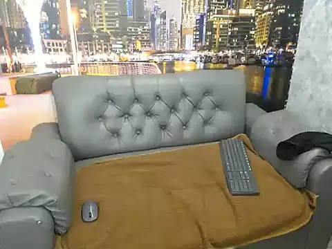Snapshot of john_santos_ chatting on 06-21-26, 08:55 john santos online show from 06-21-26, 08:55