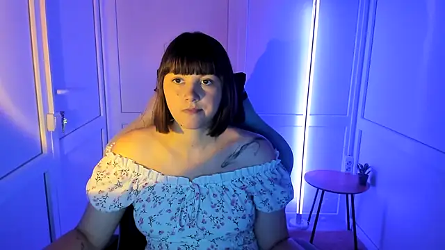 Vanilla Vixen online show from 07-14-26, 12:11