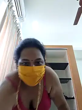 Snapshot of Hot_Sreeja_Tamil chatting on 06-13-26, 07:28 Hot Sreeja Tamil online show from 06-13-26, 07:28