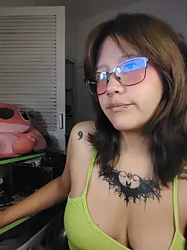 Snapshot of Belcetnat chatting on 06-27-26, 03:17 Belcetnat online show from 06-27-26, 03:17