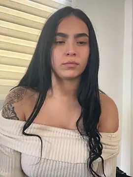 Sara fernandez- online show from 06-18-26, 01:48