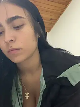 Sara fernandez- online show from 07-16-26, 02:34