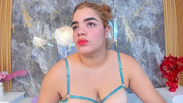 Snapshot of AMMY_HONEY chatting on 07-15-26, 07:41 AMMY HONEY online show from 07-15-26, 07:41