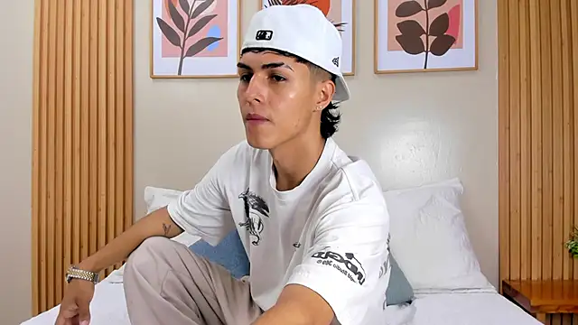 Snapshot of Axel_Mendozaa chatting on 06-06-26, 09:08 Axel Mendozaa online show from 06-06-26, 09:08