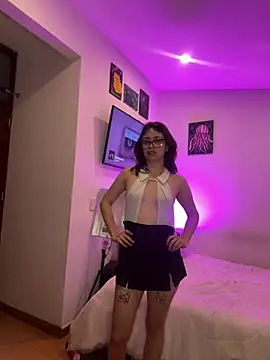 kittymeow 14 online show from 06-06-26, 12:16