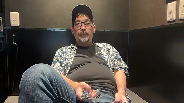 komadanaoki online show from 06-22-26, 08:11