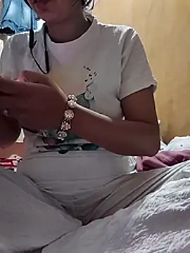 Romantic riya 06 online show from 07-25-26, 03:42
