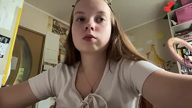 Aileyn online show from 06-17-26, 08:17
