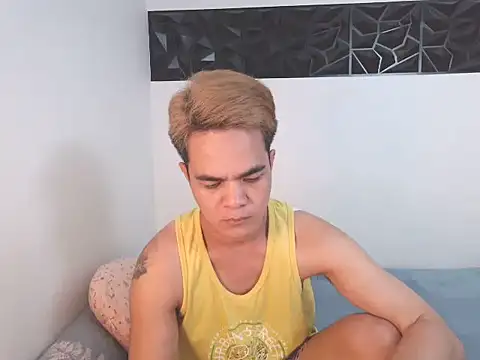 yourmikexxx online show from 07-07-26, 12:53