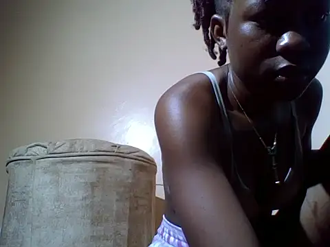 EbonyJuly online show from 06-18-26, 06:45