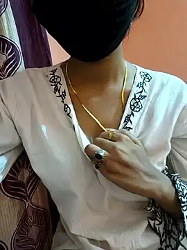 Snapshot of Rajput_aru chatting on 06-19-26, 01:48 Rajput aru online show from 06-19-26, 01:48