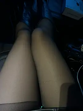 Snapshot of squirtqueen6 chatting on 07-05-26, 04:36 squirtqueen6 online show from 07-05-26, 04:36
