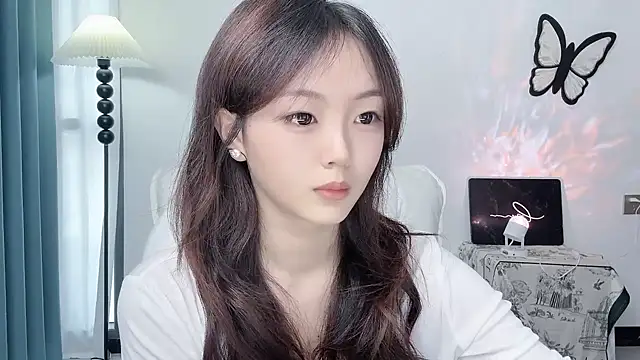 Snapshot of wenwen8888 chatting on 07-19-26, 03:32 wenwen8888 online show from 07-19-26, 03:32