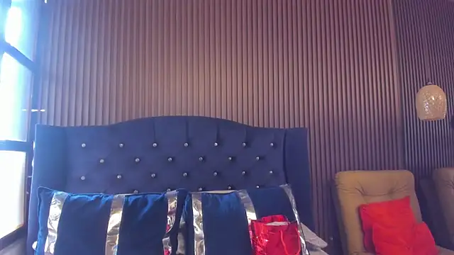 Chloe Belll online show from 06-30-26, 06:31