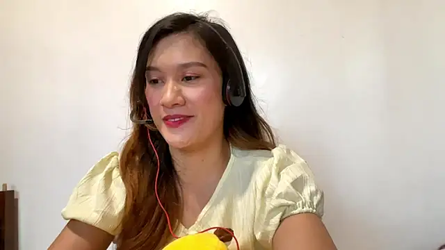Snapshot of LoreenWasiuta chatting on 06-08-26, 05:19 LoreenWasiuta online show from 06-08-26, 05:19