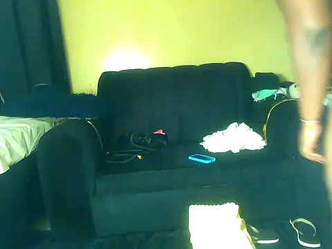 Milamelanie online show from 07-20-26, 10:07