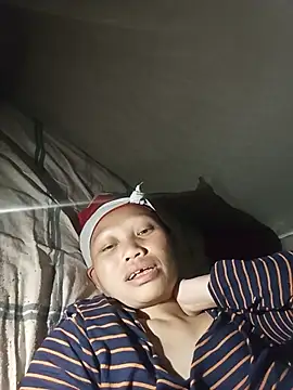 Snapshot of Ila-min chatting on 06-11-26, 04:05 Ila-min online show from 06-11-26, 04:05
