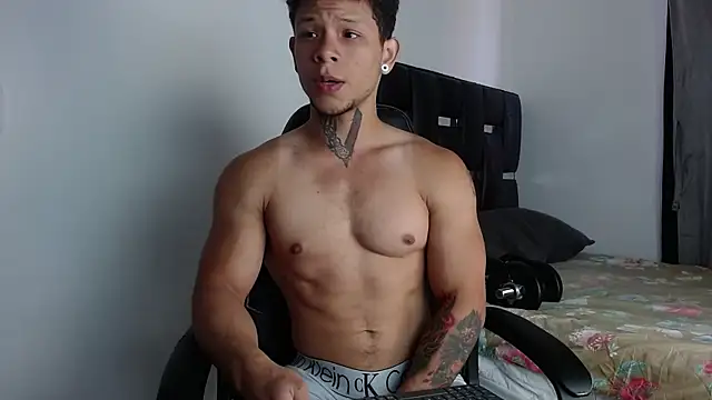 Snapshot of Erosscott_ chatting on 06-25-26, 05:50 Erosscott online show from 06-25-26, 05:50