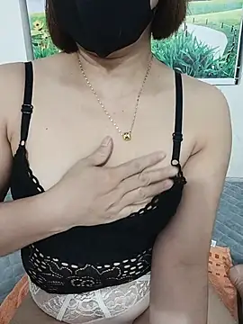 Snapshot of KYE_sexyy chatting on 06-06-26, 04:01 KYE sexyy online show from 06-06-26, 04:01