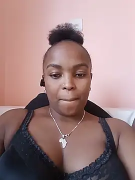 Snapshot of cutequeen_01 chatting on 06-14-26, 02:08 cutequeen 01 online show from 06-14-26, 02:08
