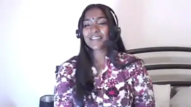 Snapshot of AsleyArquitt chatting on 06-08-26, 05:24 AsleyArquitt online show from 06-08-26, 05:24