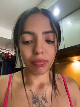 Snapshot of pursena_ chatting on 06-24-26, 06:40 pursena online show from 06-24-26, 06:40