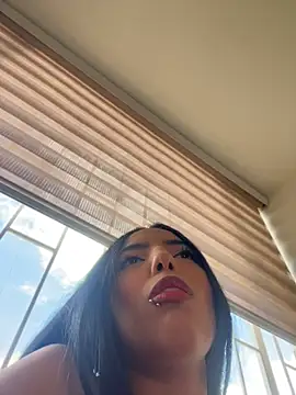 Snapshot of pursena_ chatting on 07-28-26, 04:27 pursena online show from 07-28-26, 04:27