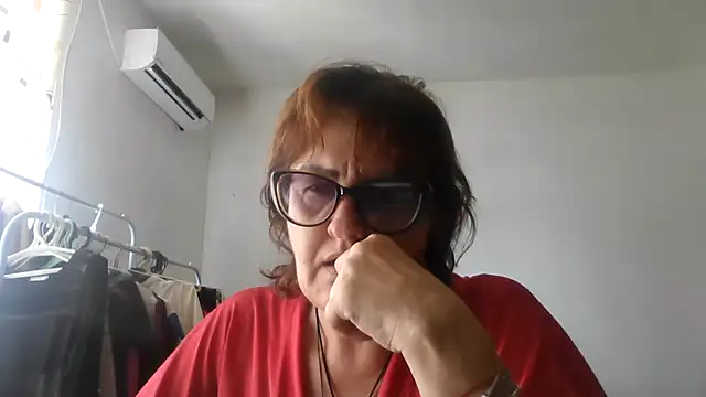 Snapshot of ErikaXShine chatting on 08-03-26, 07:51 ErikaXShine online show from 08-03-26, 07:51