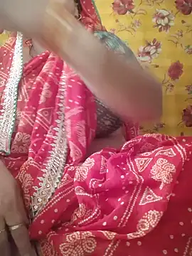Snapshot of miss_Rani_3202 chatting on 06-11-26, 10:35 miss Rani 3202 online show from 06-11-26, 10:35