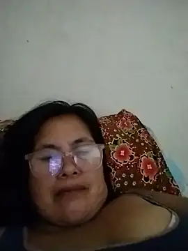 Snapshot of ClassyLady51 chatting on 07-01-26, 12:45 ClassyLady51 online show from 07-01-26, 12:45