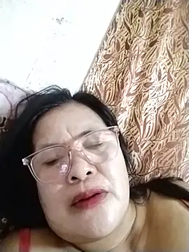 Snapshot of ClassyLady51 chatting on 07-03-26, 04:41 ClassyLady51 online show from 07-03-26, 04:41