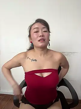 mollymm online show from 06-18-26, 02:56