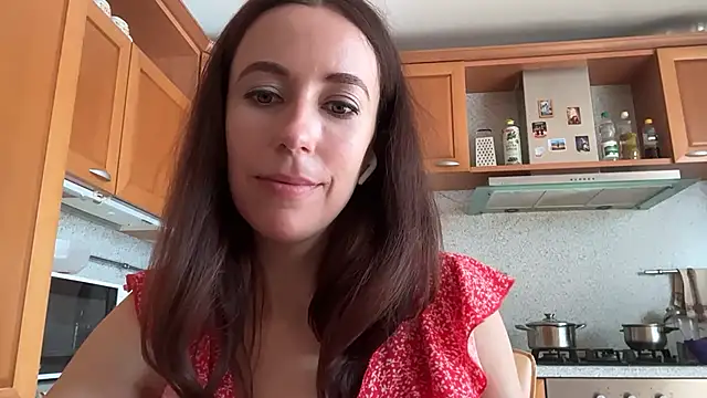 Flamingo Queen online show from 07-29-26, 06:22