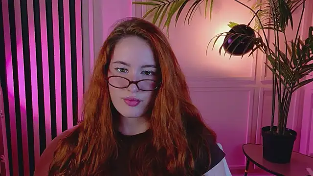 ChloeAster online show from 06-28-26, 10:05